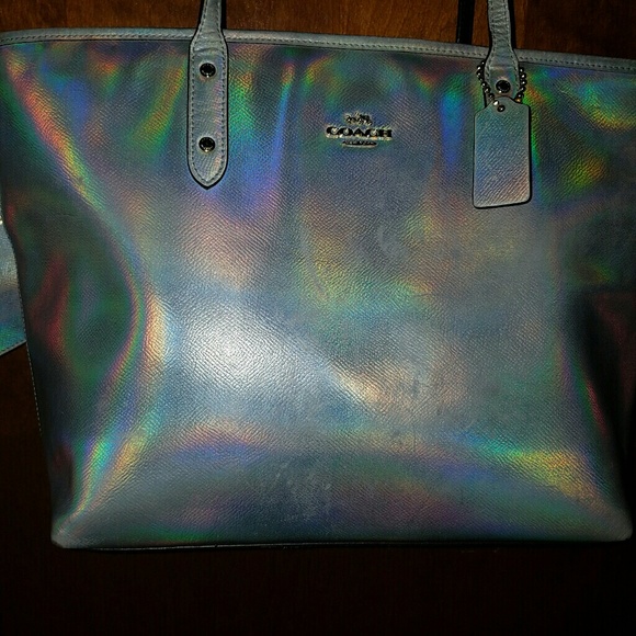 Sold - Picture 2 of 7